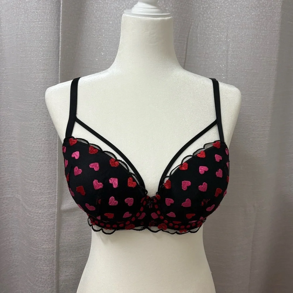 Victoria's Secret Angels Black and Pink,Red Heart Bra Size 32DDD Embroidered